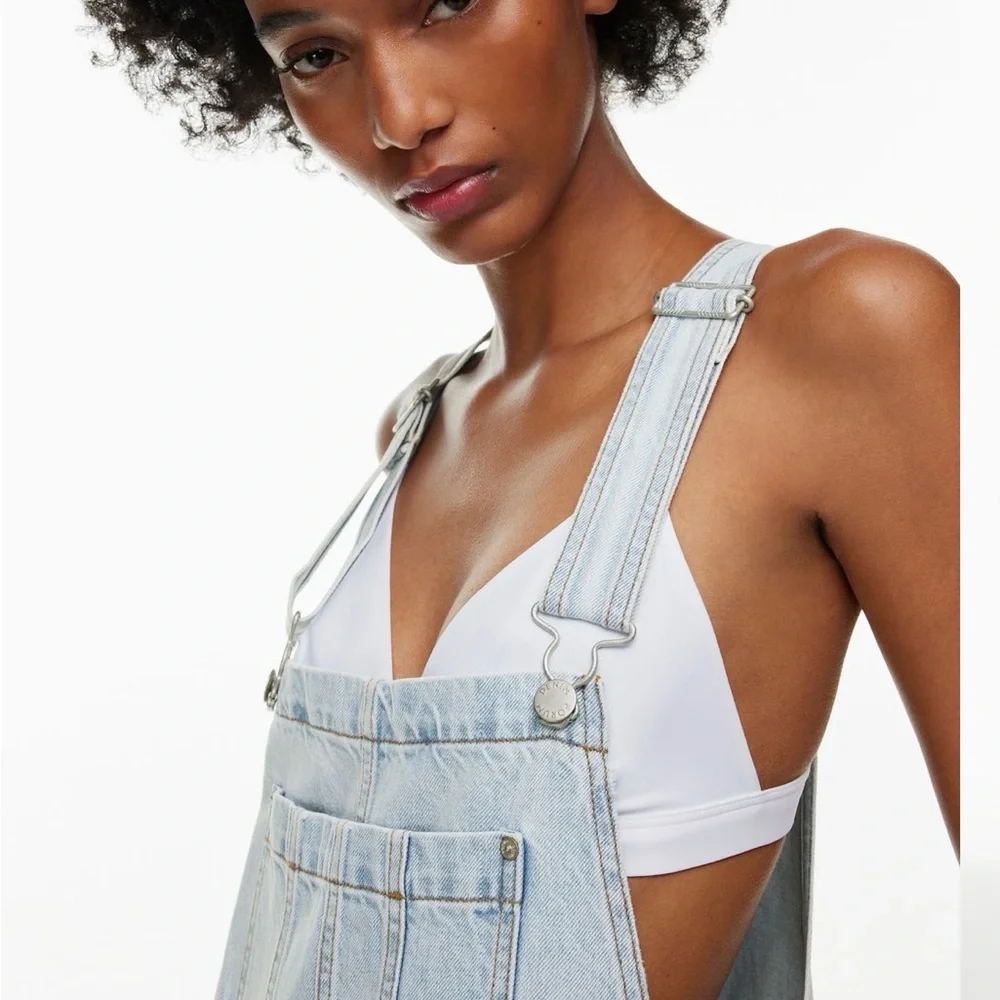 Denim Forum The '90s Vintage Baggy Overalls
Bleach Bleu Medium - Picture 5 of 7